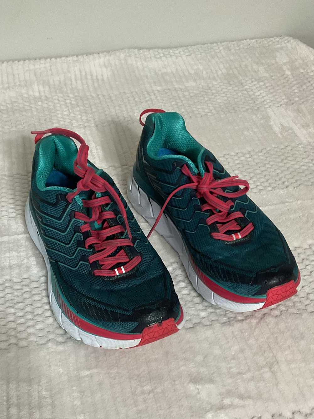 Hoka One One Teal and Pink Women's Running Sneakers size 7.50